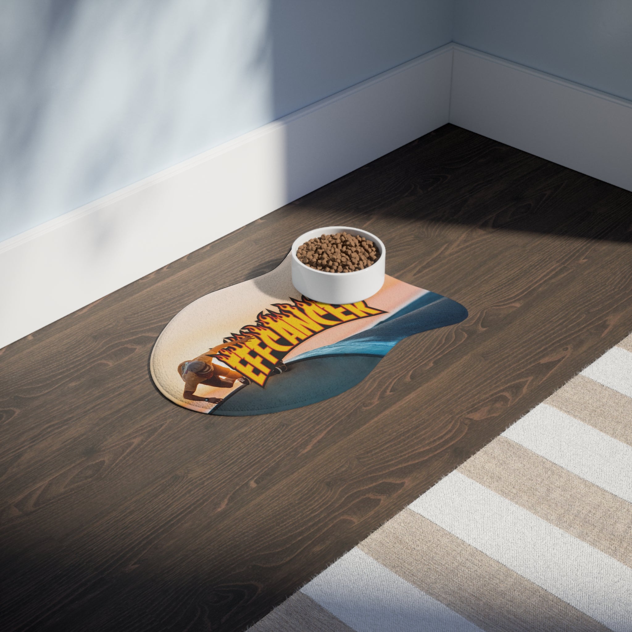 Thrashed Feeding Mat