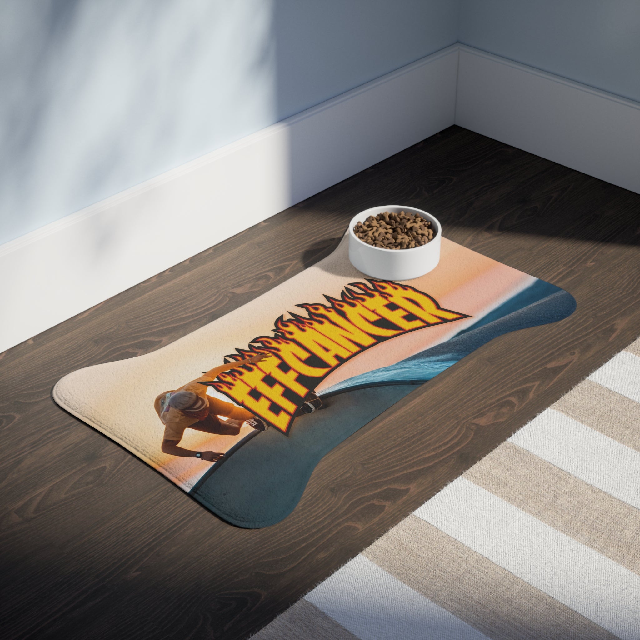 Thrashed Feeding Mat